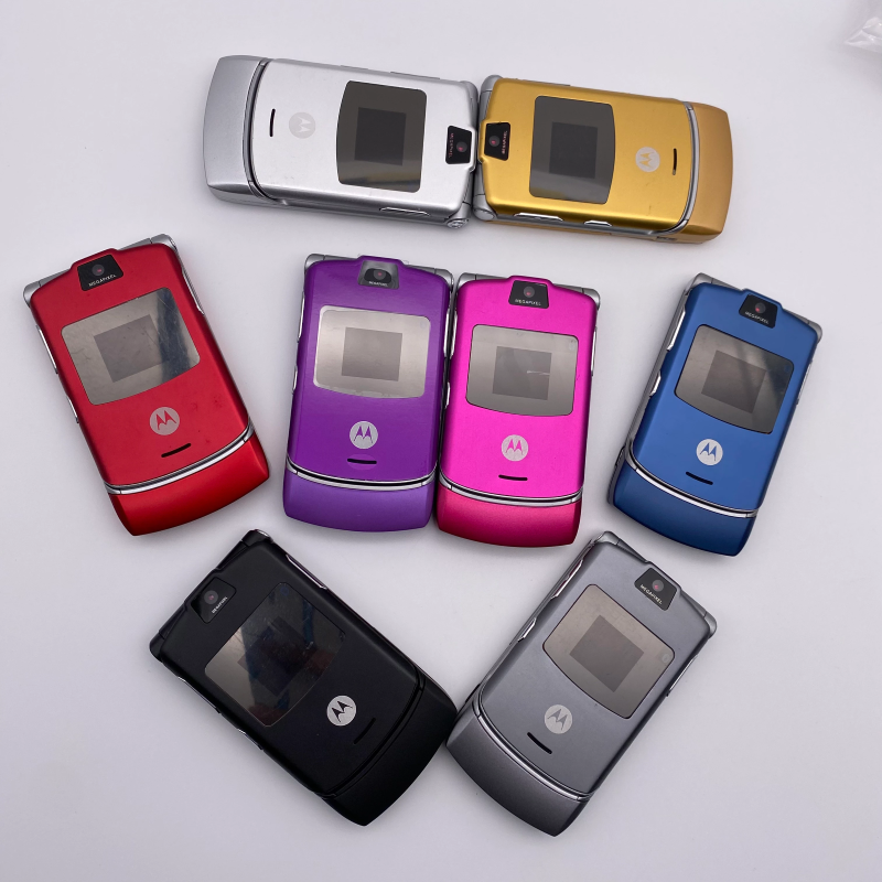 Chiếc điện thoại Razr của Motorola với mẫu mã đa dạng.