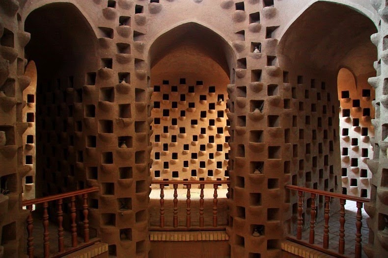 Mỗi tháp bồ câu đều là một công trình kiến trúc nghệ thuật đặc sắc. Ảnh: Arthur Thevenart/Corbis