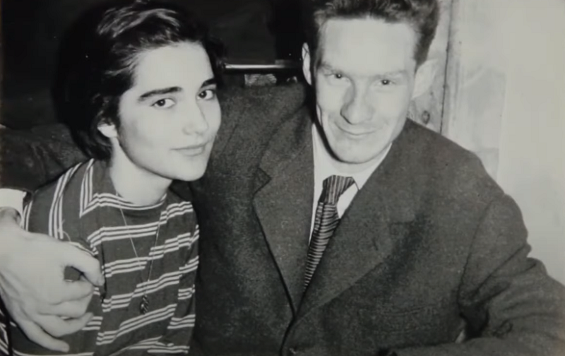 Đôi tình nhân Alain Badiou và Francoise Bourgade tại Paris đầu thập niên 1960. Nguồn: Phim tài liệu Badiou, 2018.