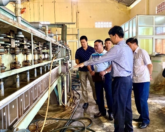 Đoàn cán bộ lãnh đạo CAVICO Việt Nam tham quan Viện Công nghệ Xạ hiếm.
