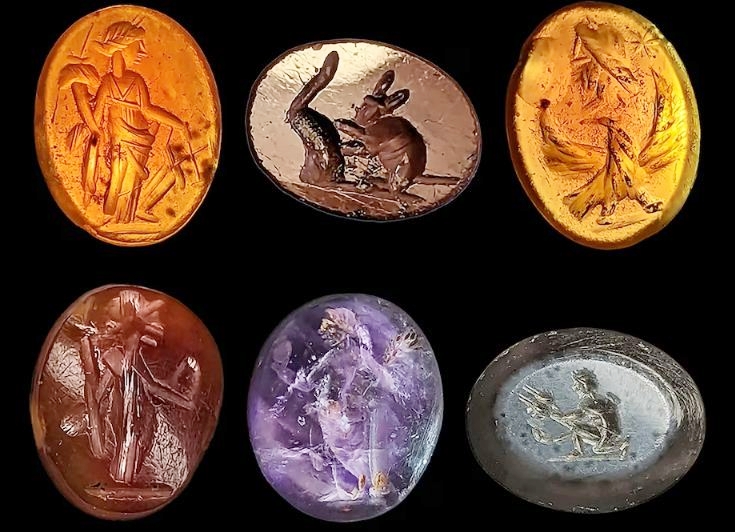 Những viên đá quý bị thất lạc trong nhà tắm La Mã. Ảnh: Anna giecco