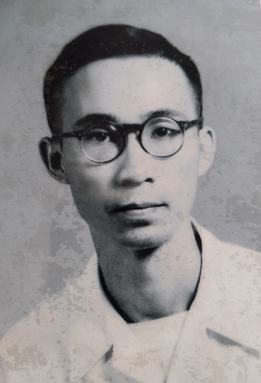 Phan Ngọc năm 1957, 32 tuổi. Nguồn: Gia đình cung cấp.