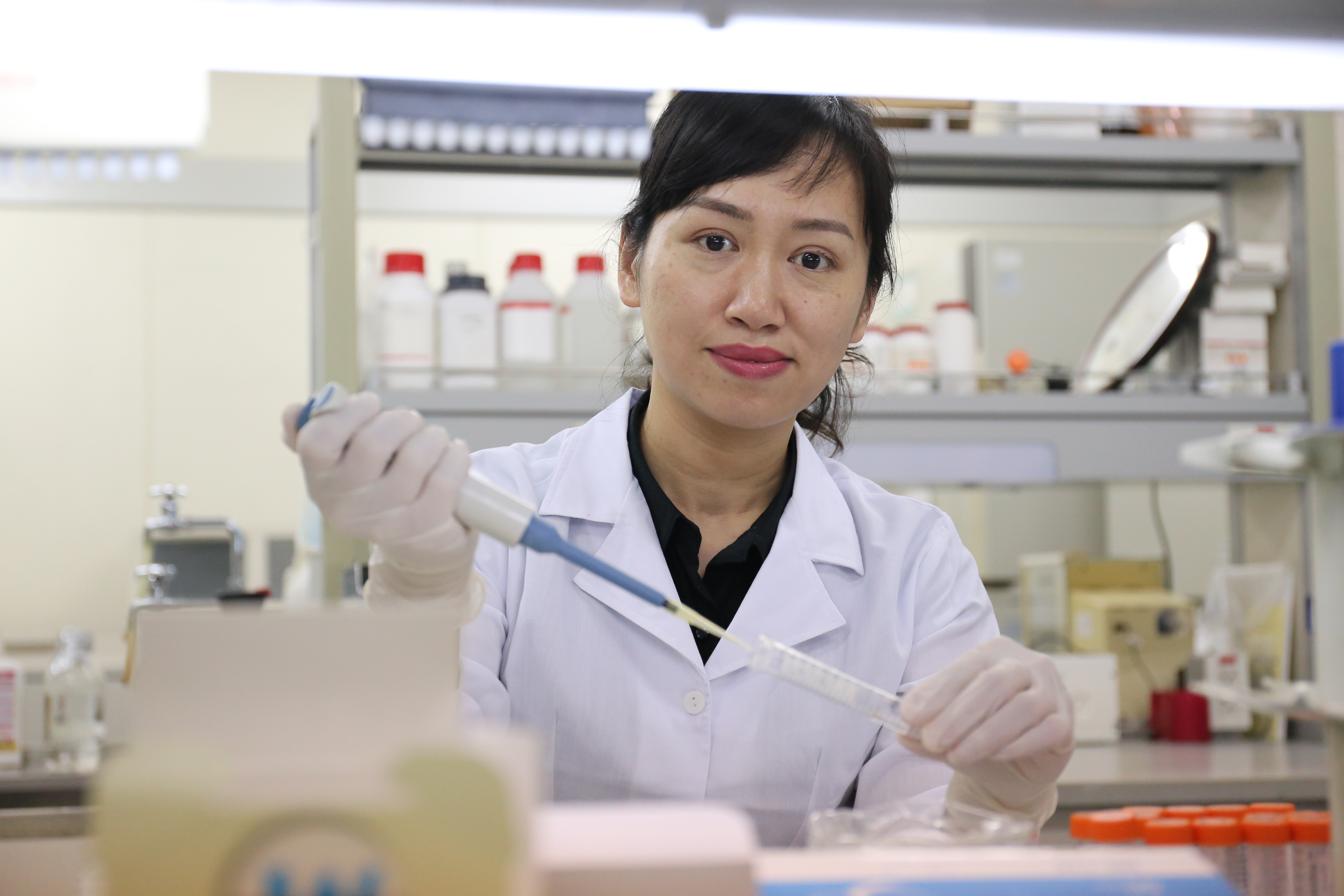 PGS.TS Nguyễn Lê Khánh Hằng - nhà khoa học nữ đầu tiên đoạt giải thưởng Tạ Quang Bửu.