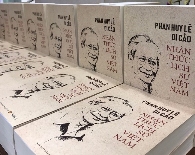Cuốn sách được xuất bản nhân kỷ niệm 90 năm ngày sinh cố GS. NGND Phan Huy Lê bởi TIMES và NXB Khoa học xã hội. Ảnh: TIMES