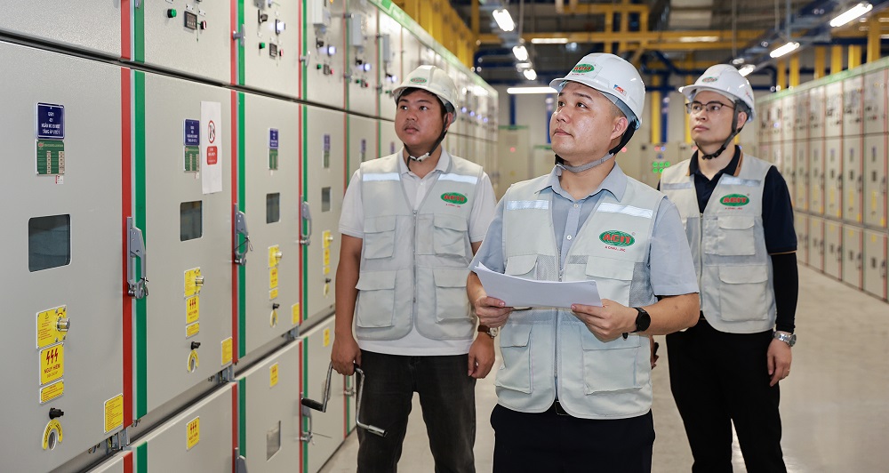 Hệ thống tủ điện trung thế, tủ điện hạ thế tổng được Công ty Cổ phần kỹ thuật công nghiệp Á Châu (ACIT) lắp đặt tại dự án Nhà ga hành khách T3 – Cảng Hàng không quốc tế Tân Sơn Nhất, hoàn thành vào tháng 4/2025. Ảnh: ACIT