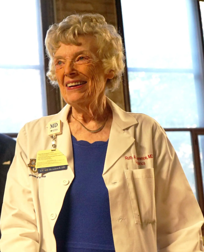 Bác sĩ Ruth A. Lawrence (1924 - 2025). Ảnh: URMC