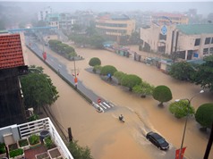 Thời tiết bất thường hè 2015: Sapa lạnh tê tái,  Quảng Ninh lụt lịch sử