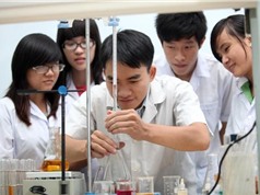 Nỗ lực “mở lối đi” cho các nhà khoa học trẻ