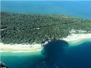 Australia: Hố tử thần khổng lồ xuất hiện chớp nhoáng "nuốt chửng" bờ biển
