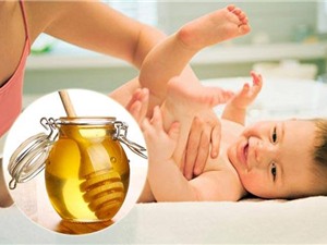 Mật ong thành chất độc khi dùng cho trẻ dưới một tuổi 