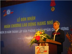 Văn phòng công nhận chất lượng đón nhận Huân chương lao động hạng Nhì