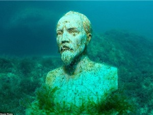 Bảo tàng điêu khắc kỳ lạ dưới đáy biển
