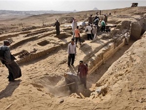 Tìm thấy chiếc thuyền lớn của người Ai Cập cổ đại