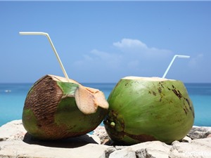  Lợi ích không ngờ của uống nước dừa mỗi sáng