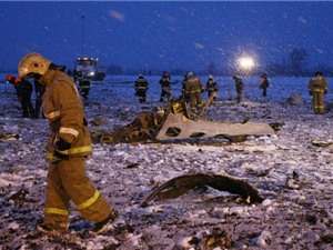 Cận cảnh hiện trường vụ tai nạn máy bay thảm khốc ở Nga