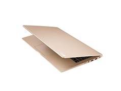 “Mổ xẻ” chiếc laptop 15 inch nhẹ nhất thế giới