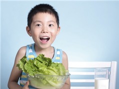 Trẻ suy dinh dưỡng khác còi xương thế nào?
