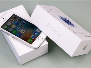 Clip: Mở hộp iPhone SE vừa được bán ra ở Việt Nam