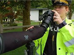 'Siêu ống nhòm' giúp cảnh sát phát hiện tài xế nhắn tin khi lái xe