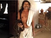 “Quái nhân” có mái tóc dài nhất thế giới