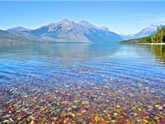 Chùm ảnh hồ sỏi đa màu sắc nhất thế giới