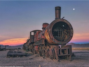 Thám hiểm “nghĩa trang” xe lửa đẹp nhất thế giới