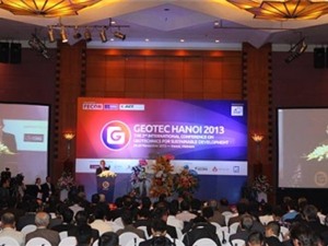 Geotec Hanoi 2016 đạt kỷ lục về số lượng báo cáo đăng ký
