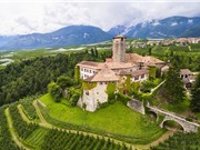 “Khám phá” lâu đài cổ trị giá 31 triệu euro ở Italia
