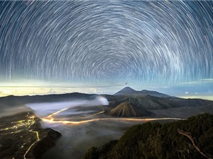 9 bức ảnh đẹp siêu thực về bầu trời đêm ở Đông Nam Á