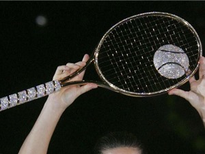 10 chiếc vợt tennis đắt giá nhất thế giới