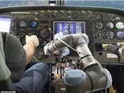 Mỹ chế tạo rô bốt phụ lái cho phi công