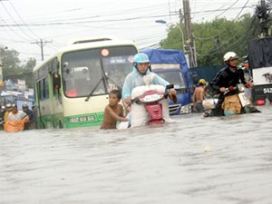 TPHCM ngập vì thoát nước phi khoa học 