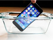 Clip: Ngâm trong axit mạnh nhất thế giới, iPhone 7 vẫn “sống” tốt