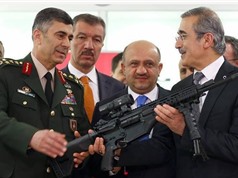 Quân đội Thổ Nhĩ Kỳ được trang bị súng trường bắn 700 phát/phút