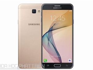 Smartphone selfie, RAM 3 GB của Samsung giảm giá sốc