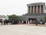 Bộ KH&CN tổ chức Lễ dâng hương tưởng niệm Chủ tịch Hồ Chí Minh và các Anh hùng liệt sĩ