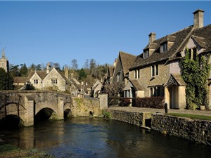 10 ngôi làng đẹp nhất Vương quốc Anh