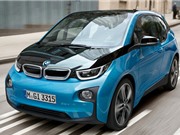 KỲ LẠ: BMW triệu hồi xe chạy điện vì nguy cơ... rò rỉ xăng
