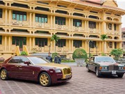 Cặp xe Rolls-Royce độc nhất Việt Nam cùng nhau khoe dáng