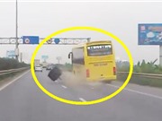 Clip: Xe khách Thanh Hoá rơi bánh trên đường cao tốc