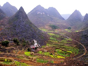 Chiêm ngưỡng nét hùng vĩ của cao nguyên đá đẹp nhất Đông Nam Á