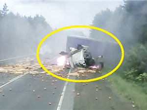 Clip: Rùng mình với những tai nạn xe tải thảm khốc