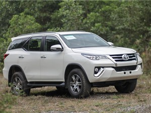 Chi tiết xe Toyota Fortuner thế hệ mới 