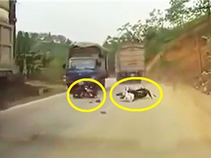Clip: Gặp tai nạn vì lái xe máy vượt xe tải kiểu “tự sát”