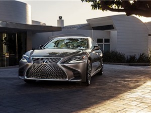 Lexus thừa nhận thua kém các đối thủ Đức về độ hấp dẫn