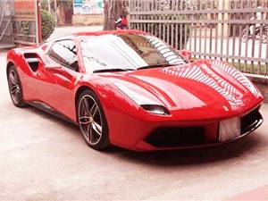 Ferrari 488 Spider hơn 15 tỷ ra biển trắng tại Hà Nội