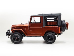 Toyota FJ40 Land Cruiser 1972 - "Đồng nát" lên đời