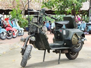 Bản độ Vespa cổ theo phong cách quân đội tại Việt Nam