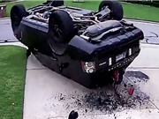 Clip: Nhận “cái kết đắng” vì trổ tài điều khiển xe Range Rover