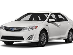 XE “HOT” NGÀY 26/5: Giá xe Toyota tiếp tục giảm sâu, Super Dream chính thức bị “khai tử”